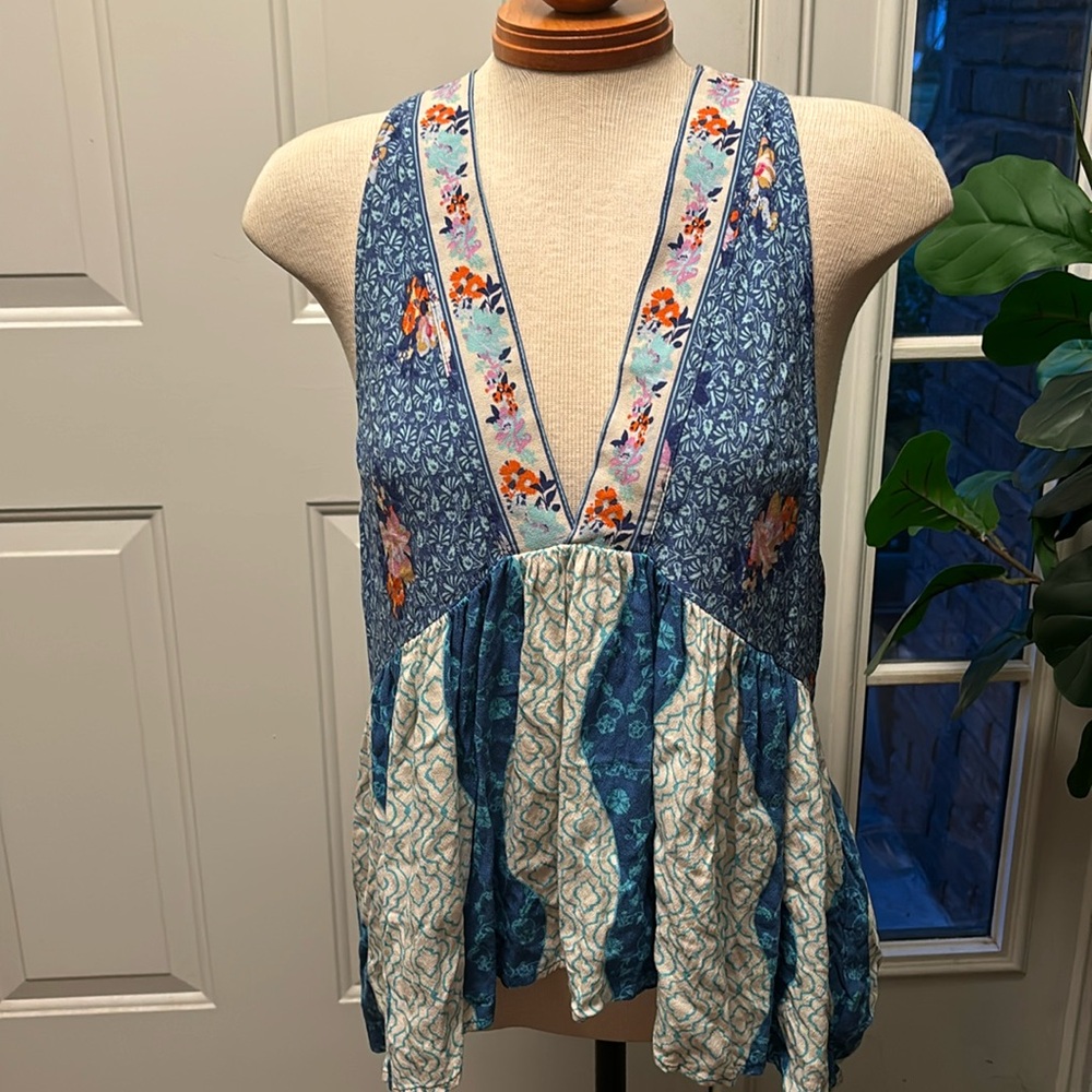 Free people dream darling halter top size large